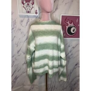 NastyGal Women’s comfy white & Mint womens pullover sweater sz L